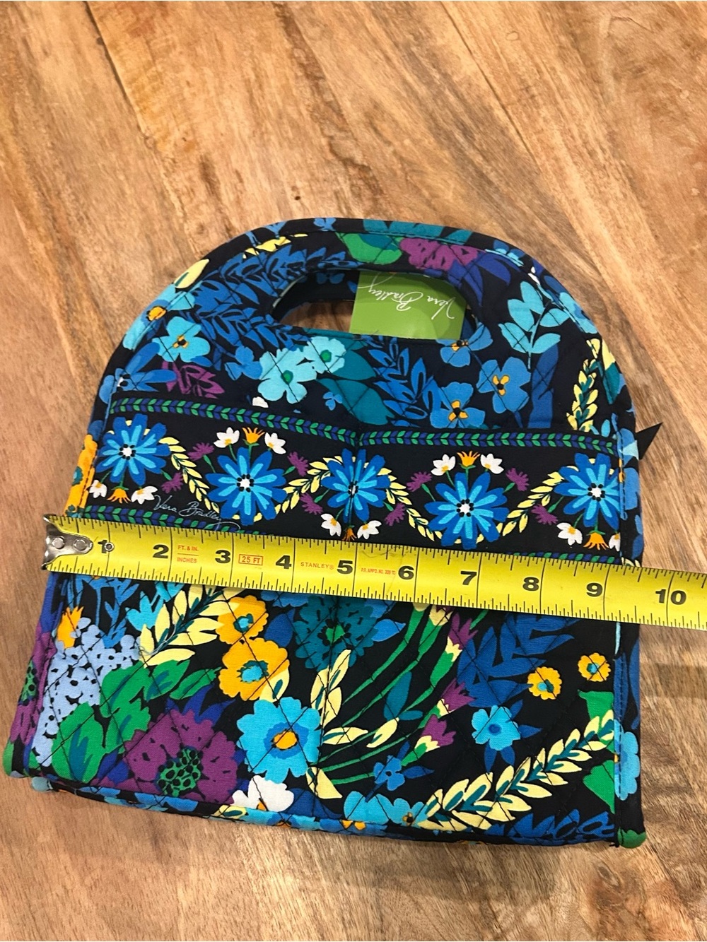 Vera Bradley Quilted Lunch Tote in Midnight Blues Pattern NWT RARE FIND - Picture 6 of 8